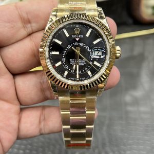 Premium Rolex Sky-Dweller Super Clone Watch with Secure Cash on Delivery 1115076351 - front view | Rolex