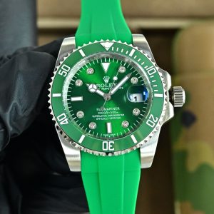 Exquisite Rolex Submariner Super Clone Watch with Cash on Delivery 1124684060 - front view | Rolex