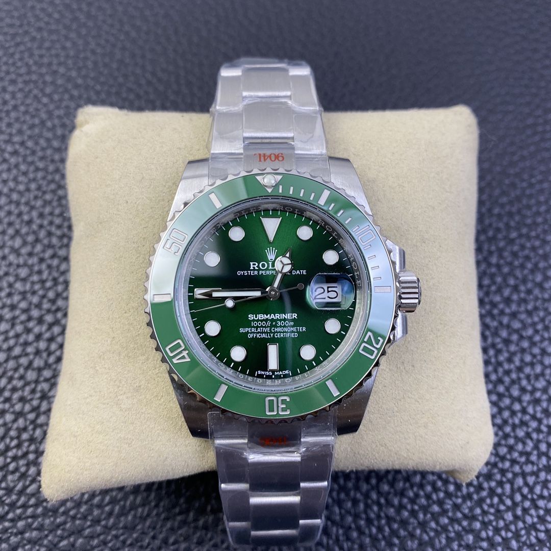 Rolex Submariner Super Clone: Premium Luxury Replica Watch with COD 1145201451 - front view | Rolex