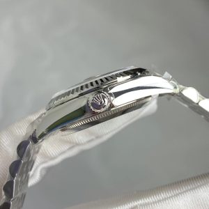 Luxury Rolex Oyster Perpetual Datejust 31mm Super Clone for Sale 1043849076 - side view | Oyster Perpetual