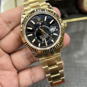 Premium Rolex Sky-Dweller Super Clone Watch with Secure Cash on Delivery 1115076351 - side view | Rolex