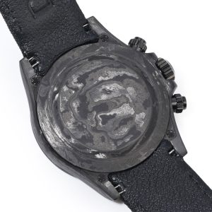 Men's Rolex Daytona Carbon Fibre Super Clone Watch with Cash on Delivery 1134123159 - macro shot | Cosmograph Daytona